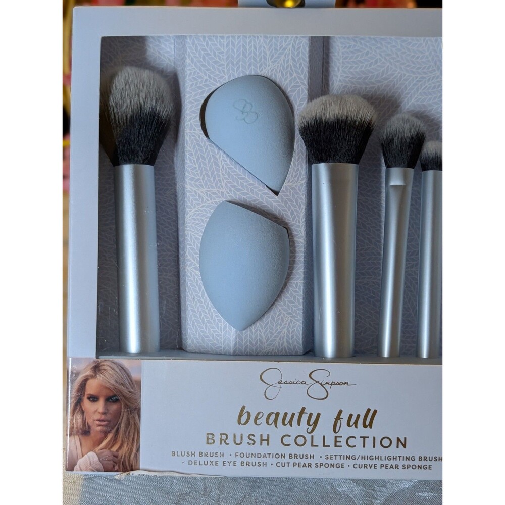 Jessica Simpson Beauty Full Brush Collection 6pc Brushes + Sponges Silver/Blue